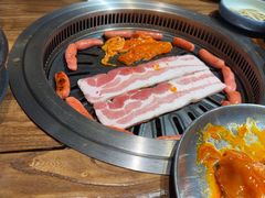 -明洞阿姨·韩式酱蟹烤肉·创意料理(三元桥店)