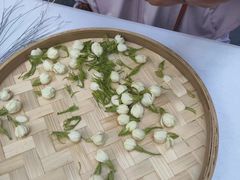 -官亭路小吃一条巷