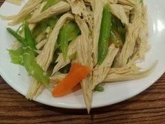 -清真吴记门钉肉饼·喜多利