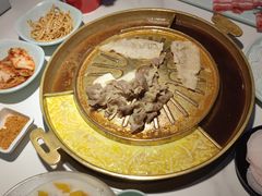 -猪啊牛呀羊啊铜盘烤肉(正大广场店)