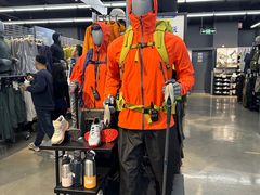 -迪卡侬(大英山店)