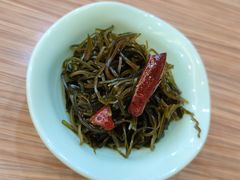 -顺溜·手工刀削面·黑金店(铜锣湾店)