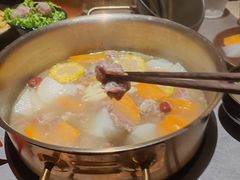 -罗勒家·养生火锅· Bistro(大望路店)