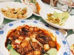 -梅飞酒家(名辉豪庭店)