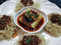 -舌尖上的食缘花园主题餐厅