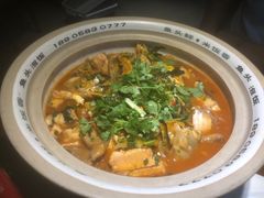-魏铭鱼头捞饭(晋阳路店)