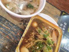 -老谢野馄饨(延安路店)
