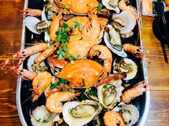-老东镇啤酒屋海鲜加工·蒸汽海鲜·海鲜烧烤(台东店)
