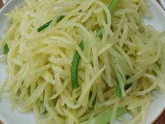 炝土豆丝-老昌春饼(中央大街店)