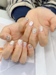 -七彩虹美甲美睫 半永久