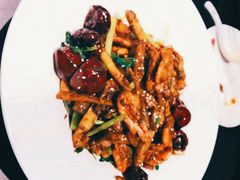 -老牌坊鲁菜名店(美莲广场店)