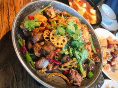 干锅蒜香小排骨-嘉禾·悦享餐厅(八方汇店)