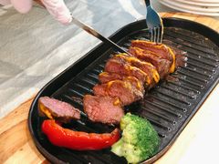 -伯顿西餐厅(厚街香榭丽店)
