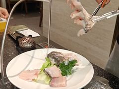 -得意咚瓜·顺德鱼生·冬瓜火锅(深圳首店)