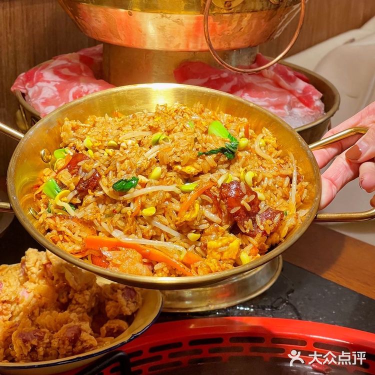 宁波“洪崖洞”火锅｜仿佛在重庆！超火爆💥