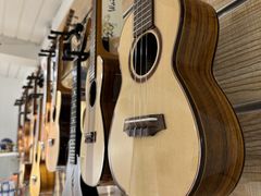 -WithU悠弦时光·尤克里里之家ukulele(宽窄巷子店)
