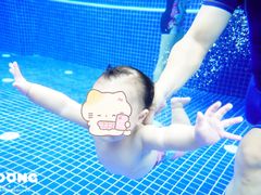 -龙格亲子游泳俱乐部(泊富中心)