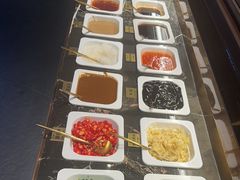 -一绪に和牛寿喜烧(罗湖益田假日店)
