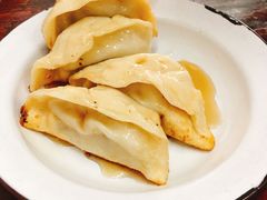 -黄阿姨锅贴大王(万航渡路店)