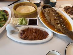 -梅利汴京烤鸭•开封豫菜地标店(晋安路店)