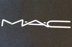-M·A·C