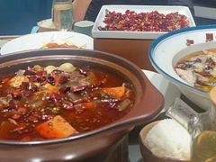 -渝乡辣婆婆·川菜 水煮鱼(中山西路店)