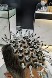 -HAIR CORNER