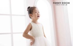 -芳妮豆丁家庭影像馆(宝安店)