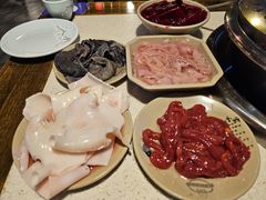 -九尺赵老四鲜鹅肠火锅