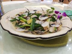-巨元河鲜酒楼·清远特色菜名店(英德店)