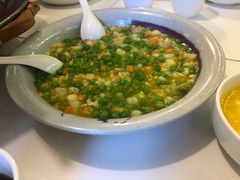-阿瓦山寨·湘菜现炒·剁椒鱼头王(咸阳总店)