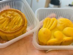 奶黄觅金沙-罗森尼娜(解放西路店)