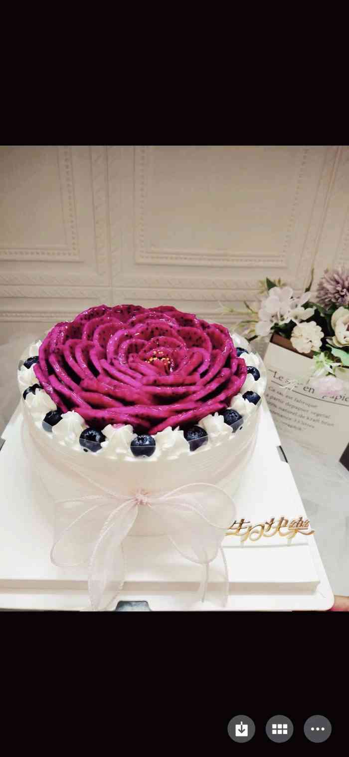 启达西饼生日蛋糕(于都店)-"买了8寸的草莓花蛋糕,外观和图片一样的美