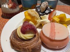 -松咖啡自助餐厅·松北香格里拉