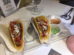 墨西哥烤鸡肉沙拉和玉米脆饼-Deer Park鹿园西餐(仁恒置地广场店)