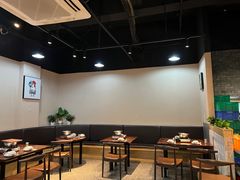 大堂-凤兴鸡煲(宝安海雅店)