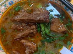 -金杨拉面王小吃面馆·牛三宝面·红烧牛肉粉