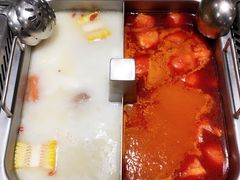 番茄锅底-海底捞火锅(漕宝路店)