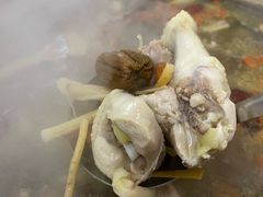 -威邵鸡煲(西华路总店)