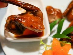 生炸妙龄鸽-老船坞餐厅(北京亚洲大酒店 )