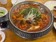 -喇喇排骨火锅·传统韩式脊骨汤(望京西园总店)