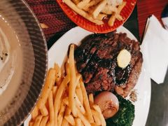 -WOLFGANG PUCK KITCHEN & BAR(迪士尼小镇店)