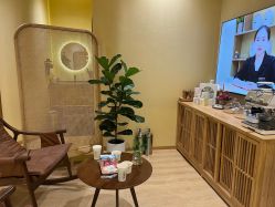 -小颜秘家·韩国整骨