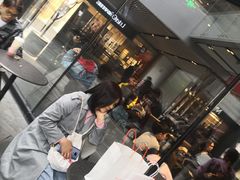 等位区-喜茶(北京三里屯太古里店)