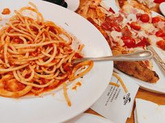 -城市大道红炉披萨烘焙坊