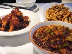 胡辣羊蹄-西域阿里马新疆菜·清真(桂花路店)