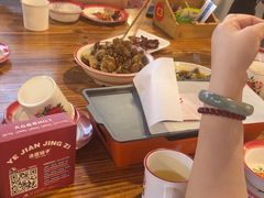 -冶建镜子·老南昌大排档·江西虾王(总店)