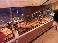 -巴黎贝甜(大宁国际商业广场店)