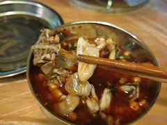 -鸿顺老铁锅美蛙鱼府(解放碑店)