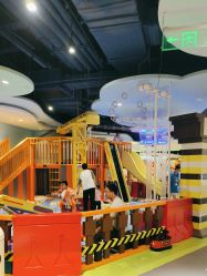-MELAND CLUB亲子乐园•派对(虹桥万象城店)